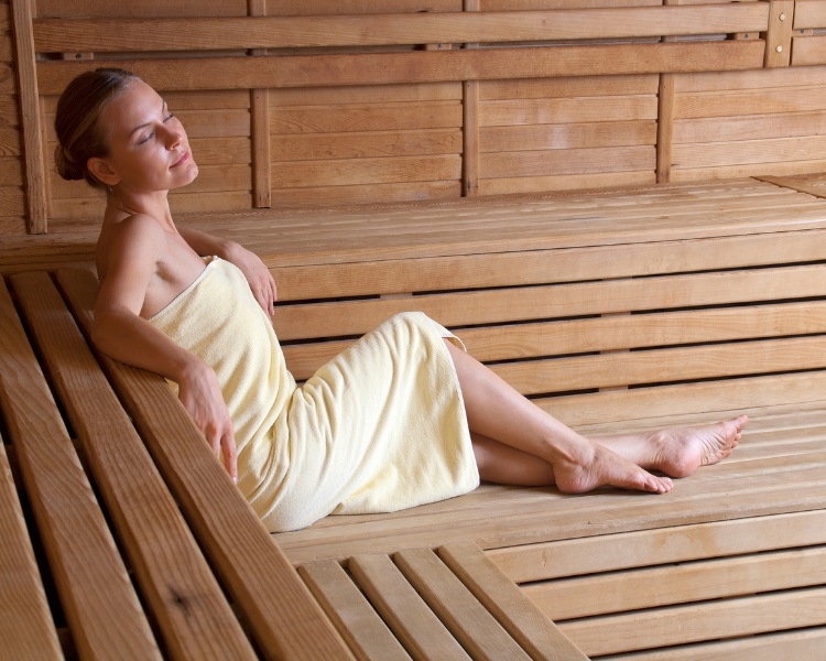 https://www.saunasamurai.com/wp-content/uploads/2022/02/sauna-towel.jpg