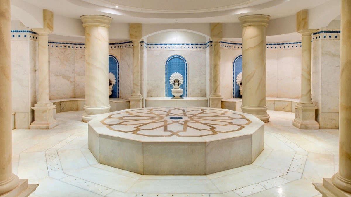 Turkish Hammam bathing experience